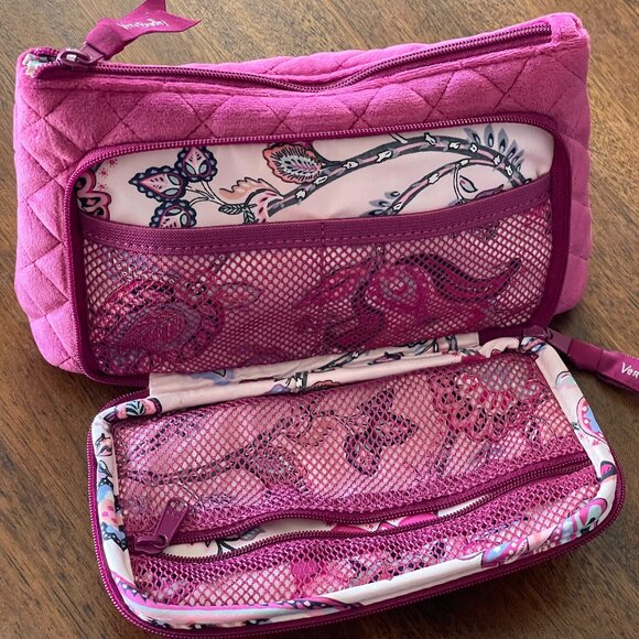 Vera Bradley | Majestic Magenta Velvet Zip Travel Compact Organizer - Picture 5 of 7